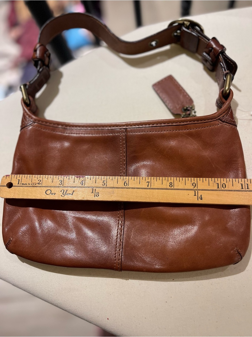Vintage Y2K Coach Bleeker small Tan Leather Shoulder Hobo Bag with Brass Accents - Picture 8 of 12